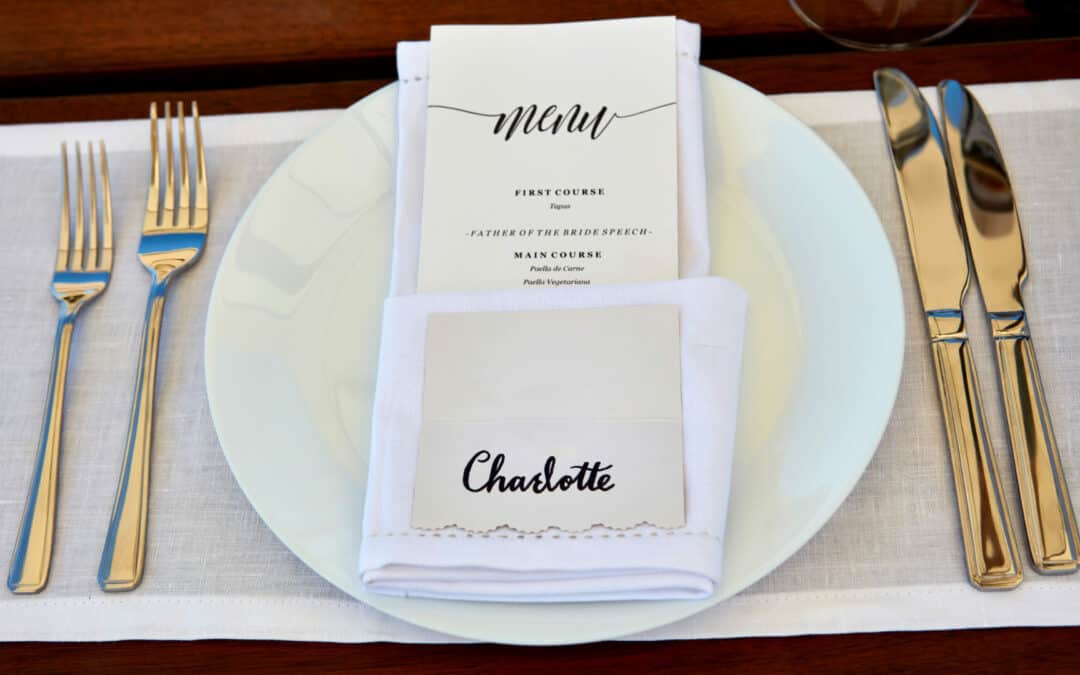 How to Tailor Your Wedding Menu to Complement Your Theme: Expert Tips from New Mexico’s Premier Wedding Show