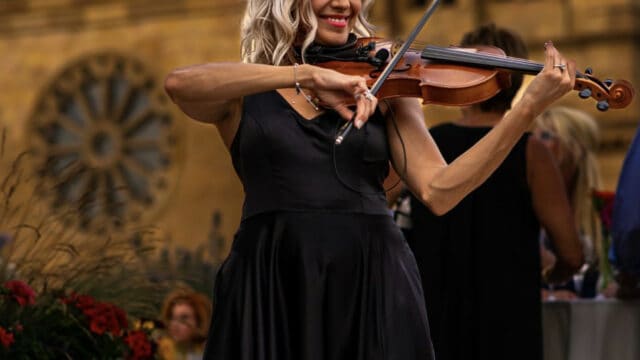 Rachel Kelli | Stradivarius Violin & Co.