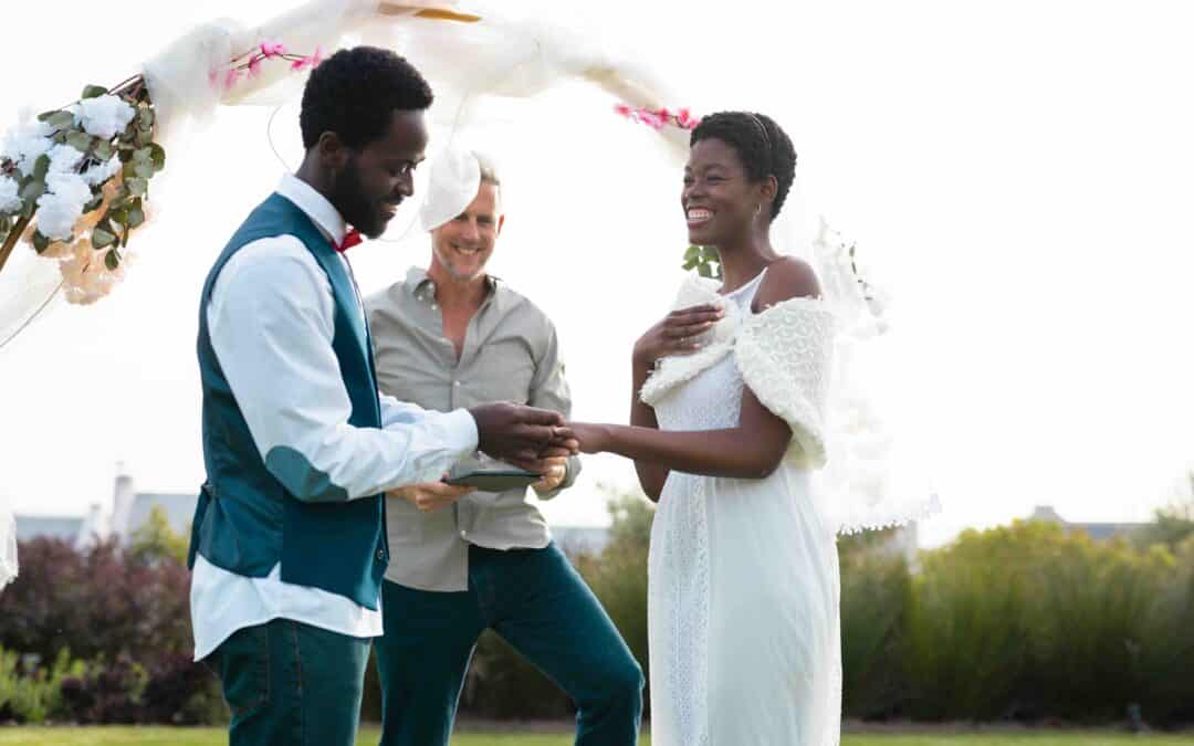 Outdoor vs. Indoor Weddings: Pros and Cons