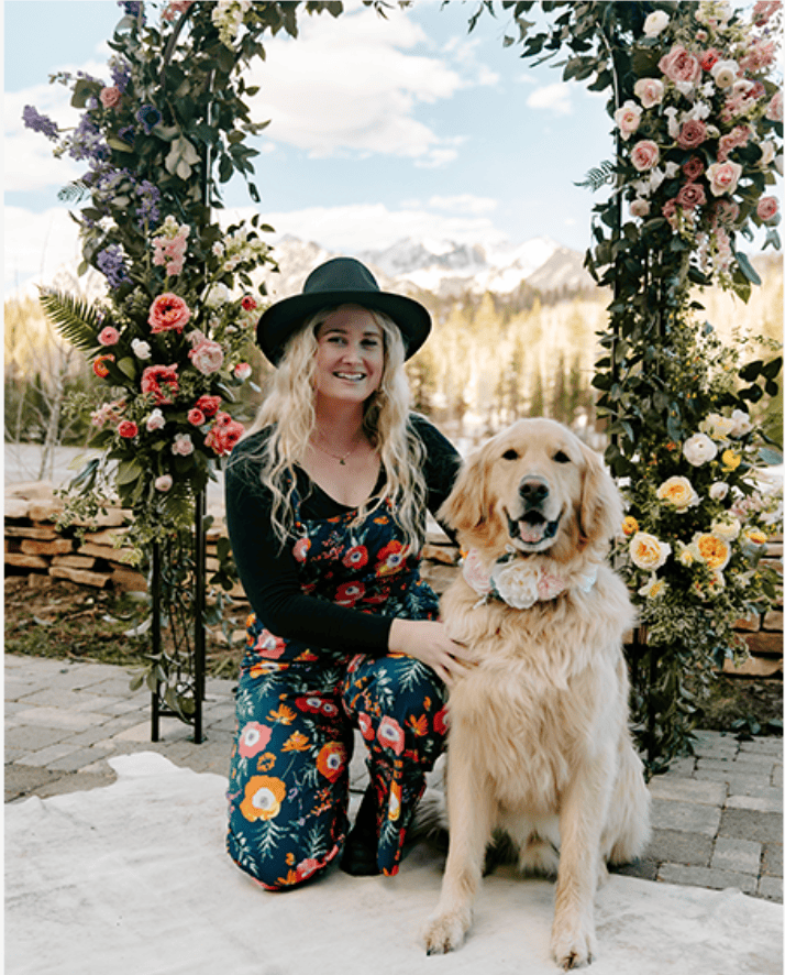 Here-Comes-the-Floof-Alb.-bridal-show